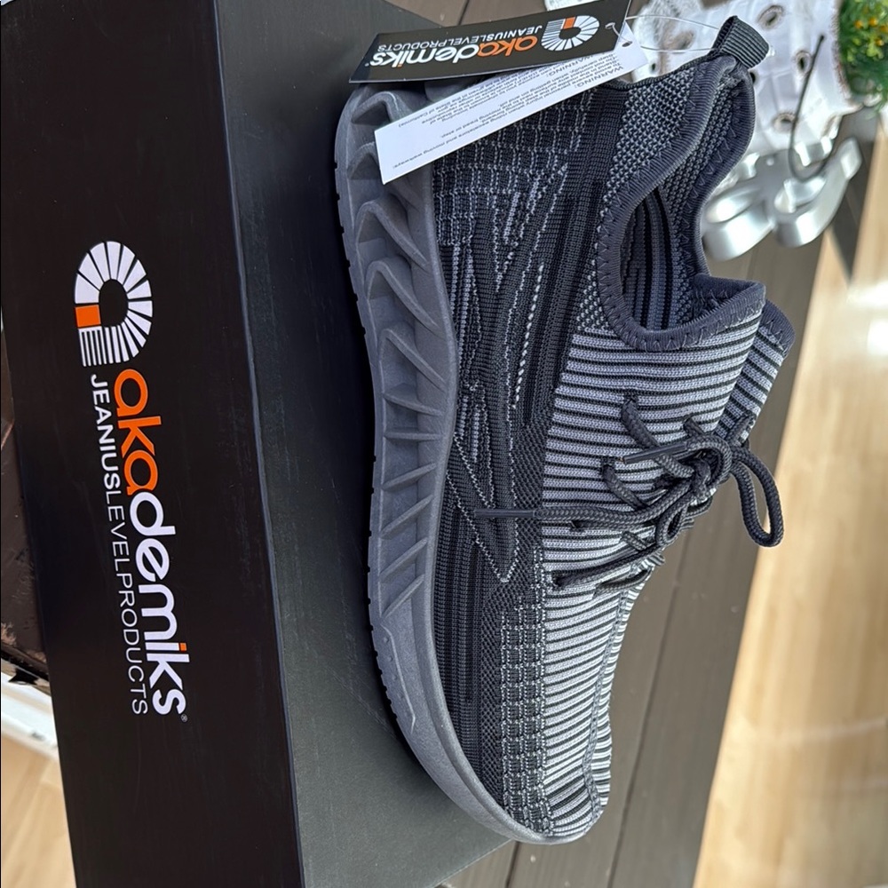 Akademiks Black and Gray Sneakers with Modern Knit Design